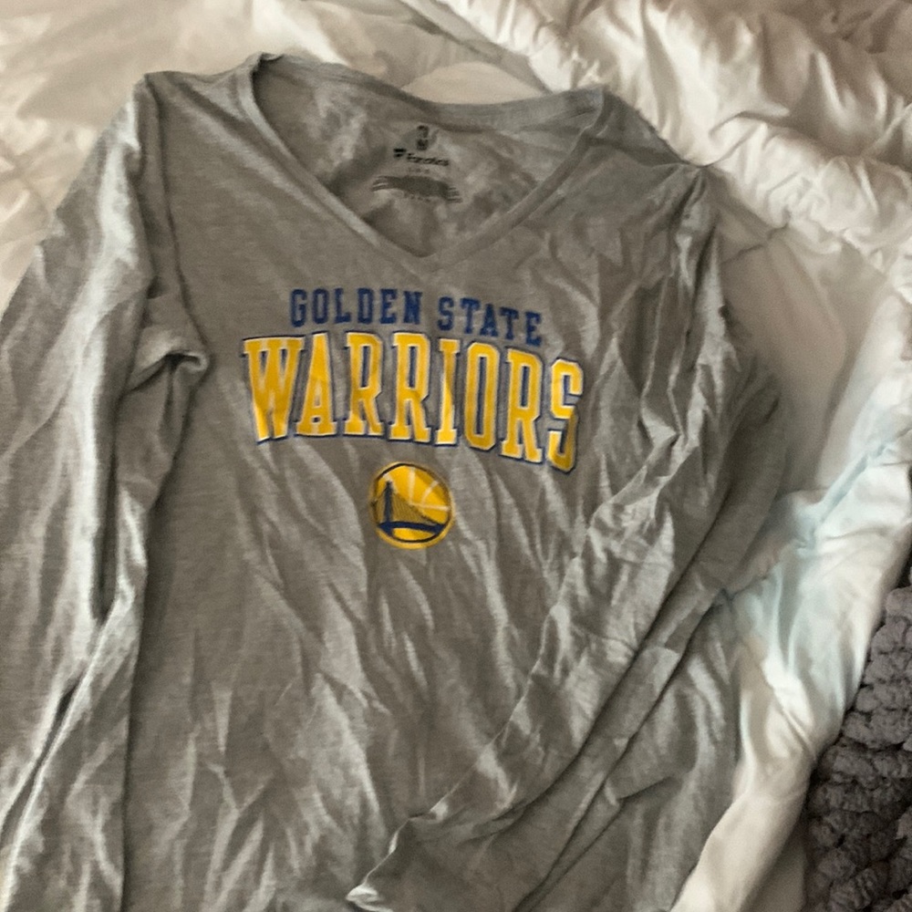 Golden State Warriors v-neck tee